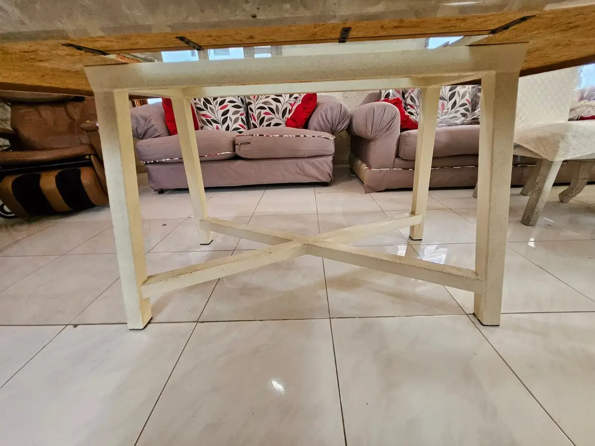 Comedor de mármol con sillas tapizadas — foto 4