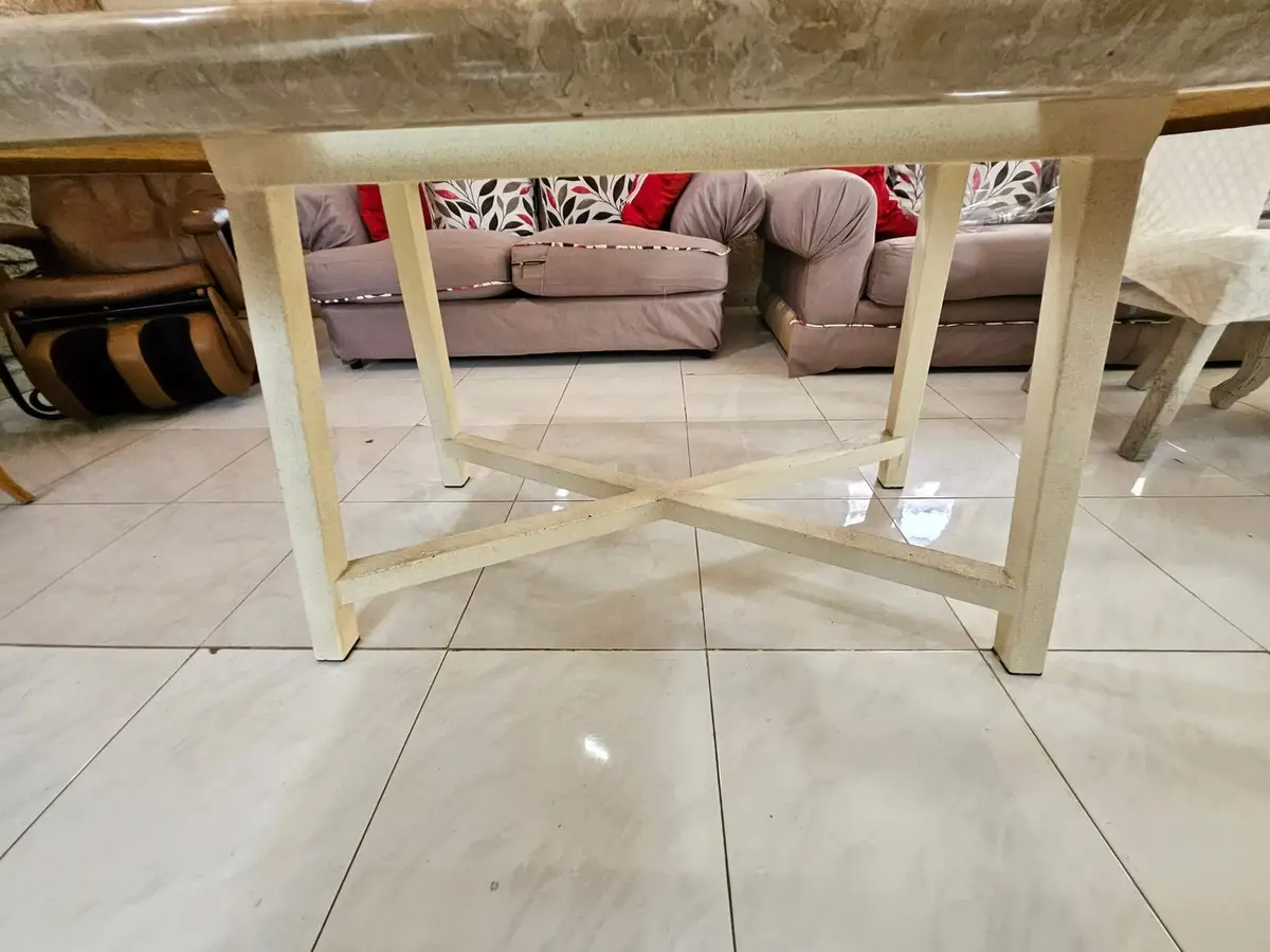 Comedor de mármol con sillas tapizadas — foto 5