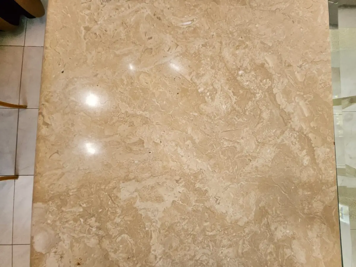 Comedor de mármol con sillas tapizadas — foto 6