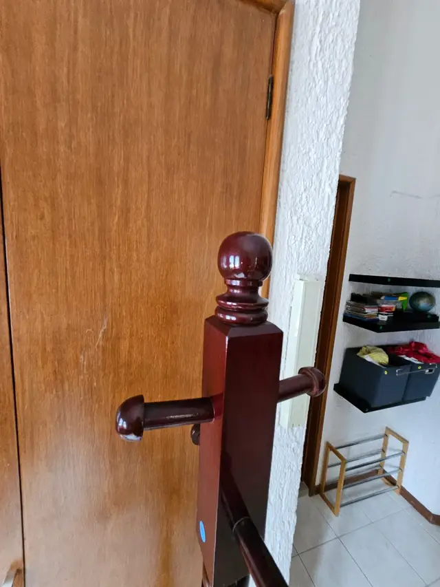 Perchero de madera