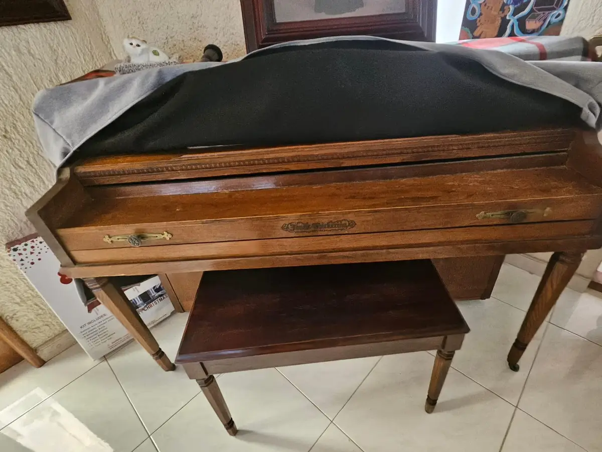 Piano vertical Jonas Chickering con banca — foto 2